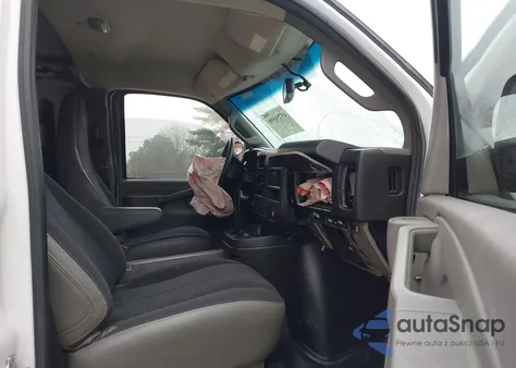 2018 Chevrolet Express 2500 Work Van from USA, damaged, VIN 1GCWGAFG5J1904759